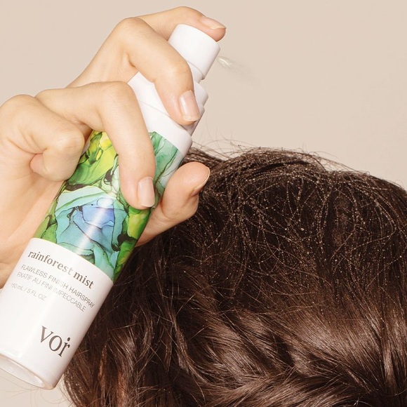 VOIR HAIRCARE Rainforest Mist Flawless Hairspray - Picture 6 of 9